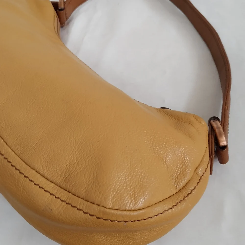 Vinces Bench baggute bag - Picture 7 of 9